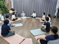 2023.07.14(금) 명상요가를 진행하였습니다