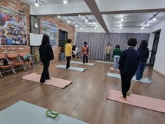 2023.04.28(금) 명상요가를 진행했습니다.