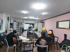 2024.4.23(화) 기타소모임을 진행했습니다.