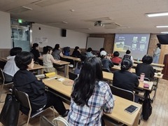 2025.6.25 버려지는 천을 활용한 위빙캐처 만들기
